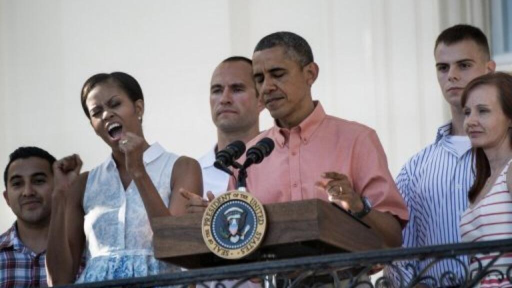 Obamas join US chorus celebrating royal birth